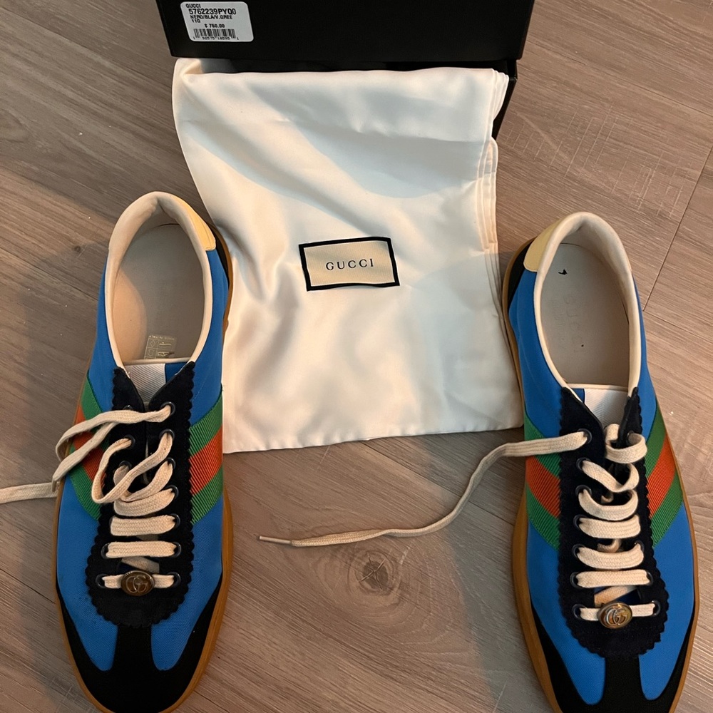 Gucci sneakers
